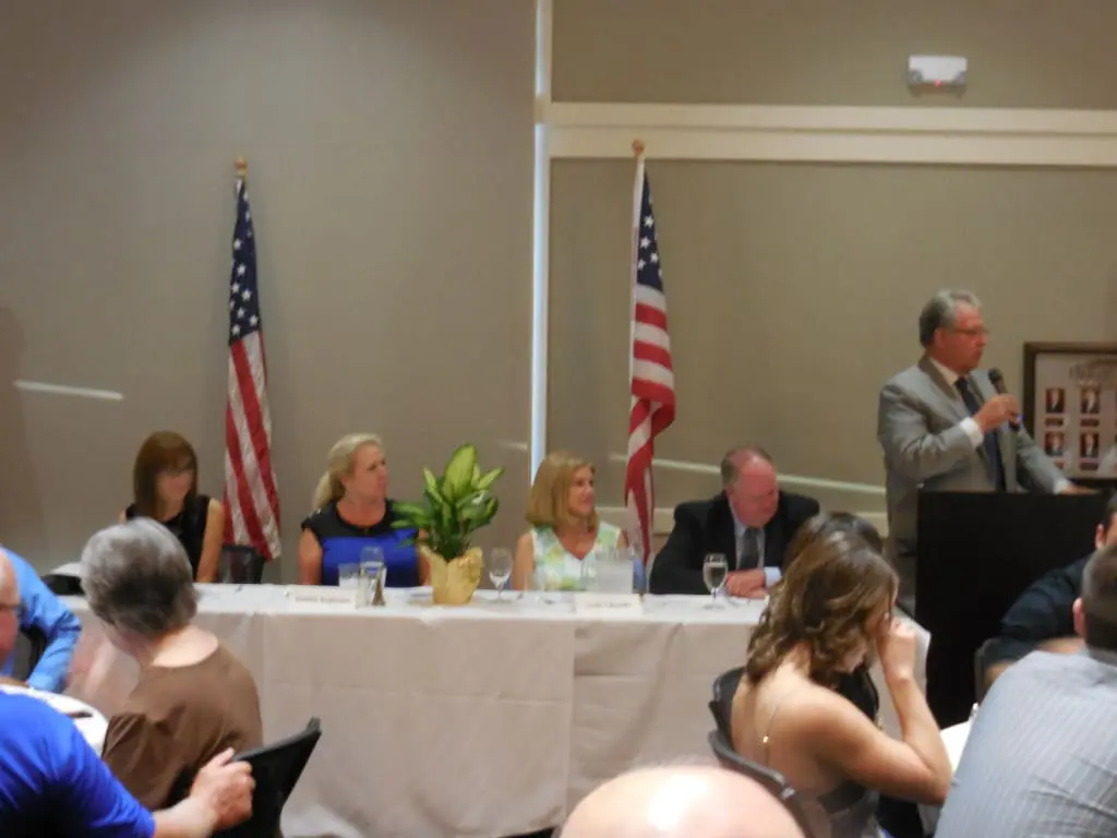 Installation dinner-american legion coffee 006
